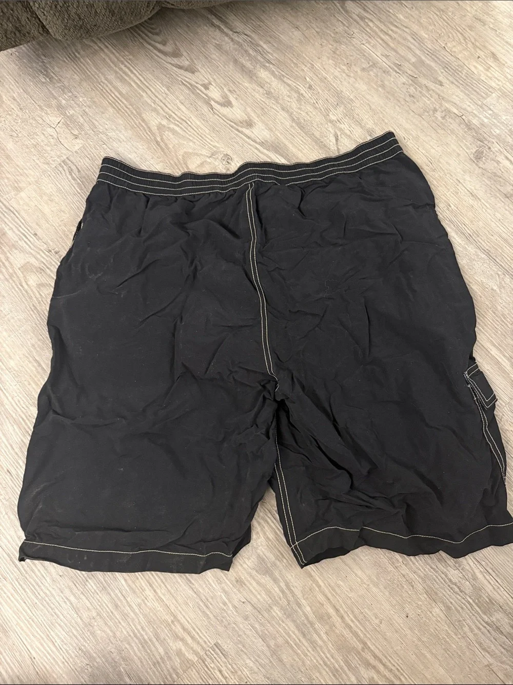 Polo by Ralph Lauren Black Men’s Swim Board Shorts with Contrast Stitching